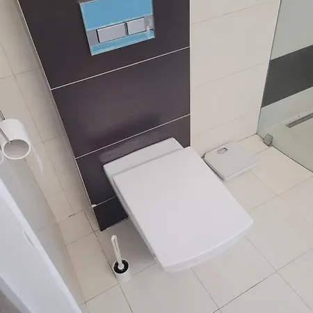 4 Pory Roku Ubytování v soukromí Łomianki